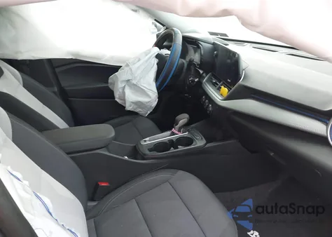 2024 Chevrolet Trax Fwd Sp z USA, uszkodzony, nr VIN KL77LFE28RC167265